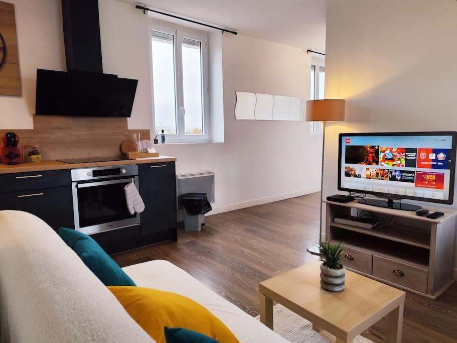 Apartamento Duplex - Proche Gare & Centre Compiègne Exterior foto